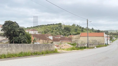Moradia T3 para Venda em Rio Maior