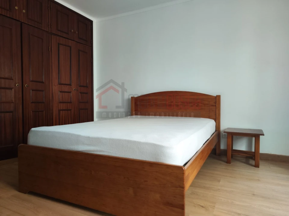 Apartamento T1 para Venda em Peniche Foto 9