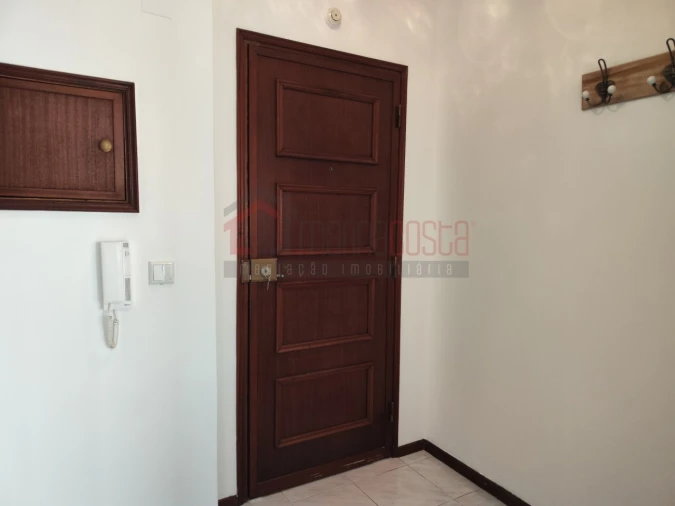 Apartamento T1 para Venda em Peniche Foto 2