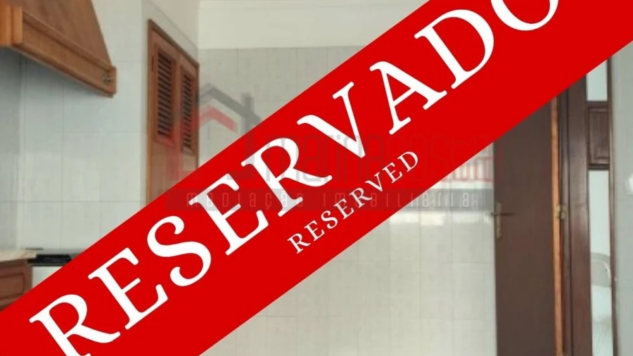 Apartamento T1 para Venda em Peniche