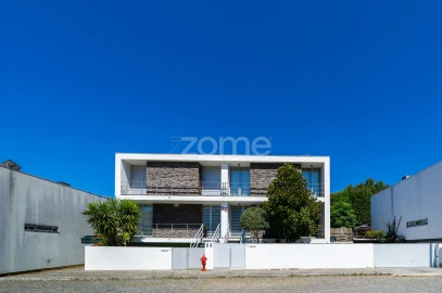 Moradia T3 para Venda em Este (São Pedro e São Mamede)