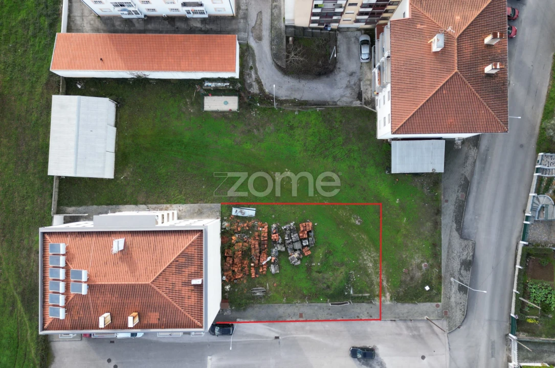 Terreno para Venda em Arganil Foto 2