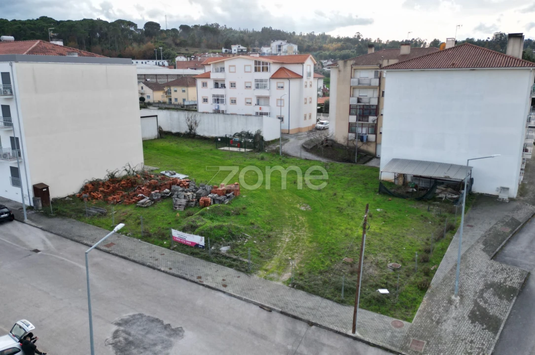 Terreno para Venda em Arganil Foto 1