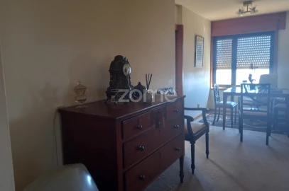 Apartamento T3 para Venda em Paranhos