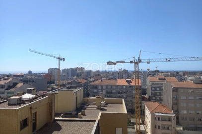 Apartamento T3 para Venda em Paranhos