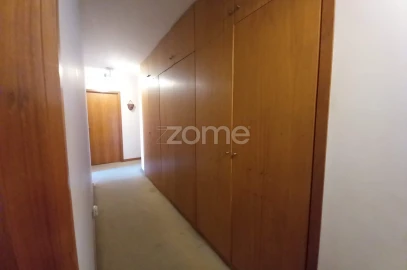 Apartamento T3 para Venda em Paranhos