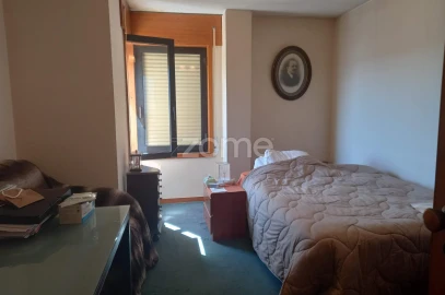 Apartamento T3 para Venda em Paranhos