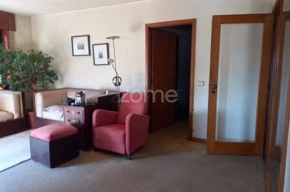 Apartamento T3 para Venda em Paranhos