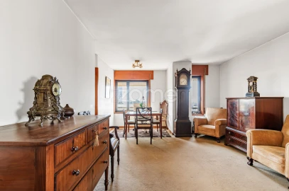 Apartamento T3 para Venda em Paranhos