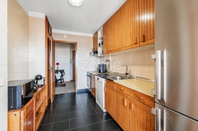 Apartamento T3 para Venda em Paranhos