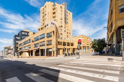 Apartamento T3 para Venda em Paranhos