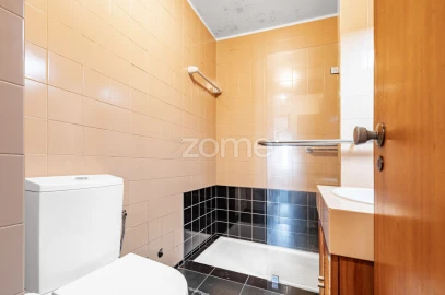 Apartamento T3 para Venda em Paranhos