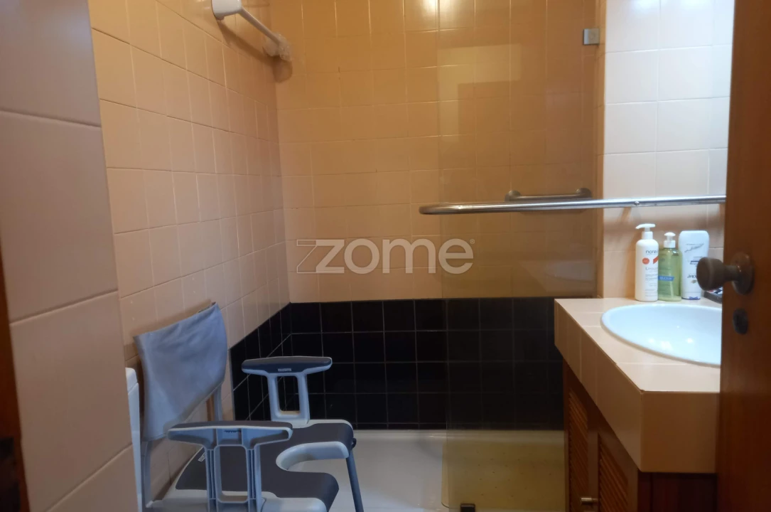Apartamento T3 para Venda em Paranhos Foto 13