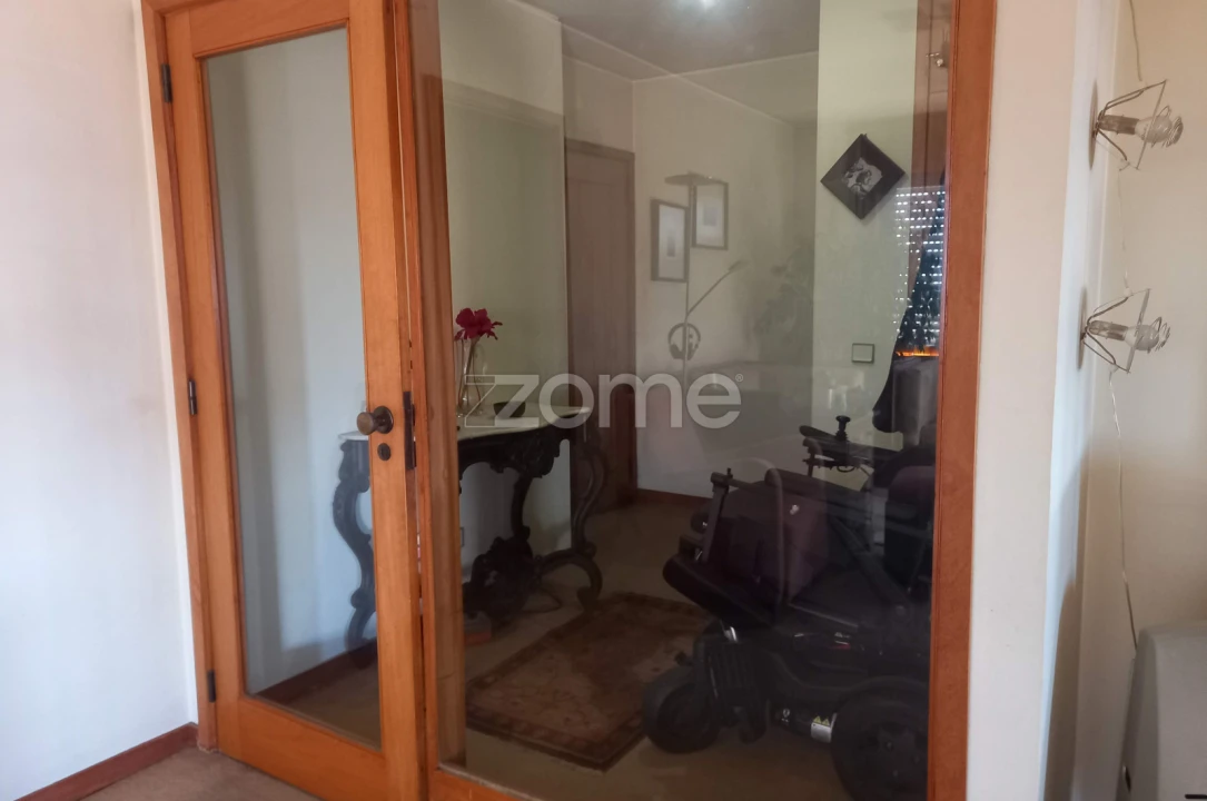 Apartamento T3 para Venda em Paranhos Foto 3