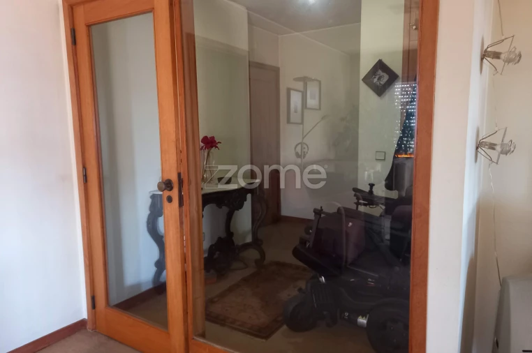 Apartamento T3 para Venda em Paranhos Foto 3
