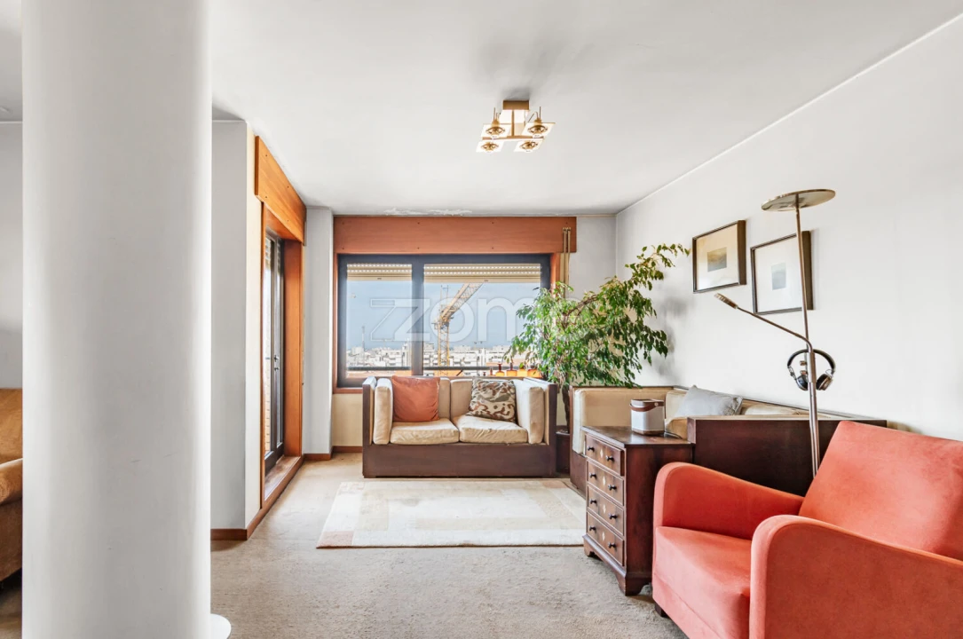 Apartamento T3 para Venda em Paranhos Foto 3