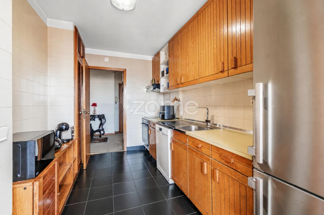 Apartamento T3 para Venda em Paranhos Foto 10