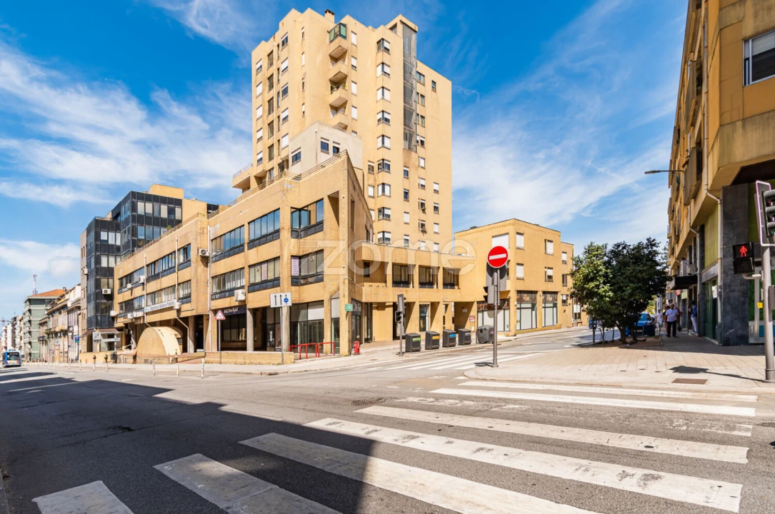 Apartamento T3 para Venda em Paranhos Foto 30