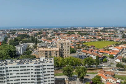 Apartamento T3 para Venda em São Mamede de Infesta e Senhora da Hora