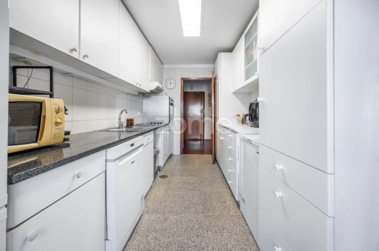 Apartamento T3 para Venda em São Mamede de Infesta e Senhora da Hora Foto 8