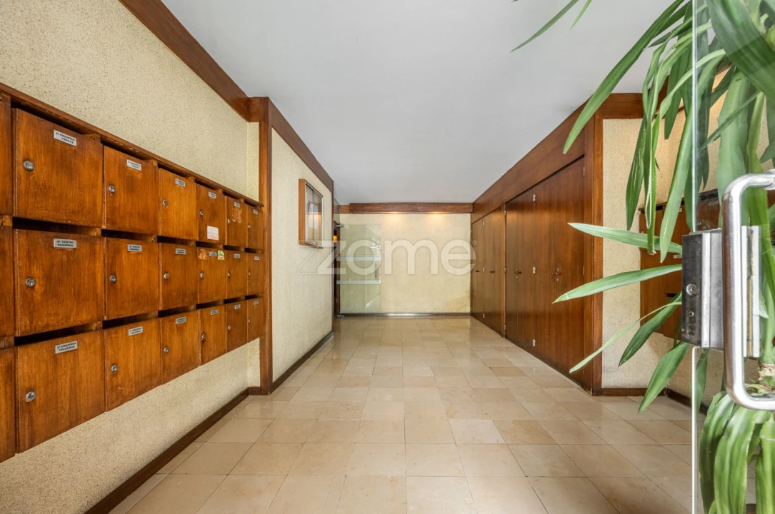 Apartamento T3 para Venda em São Mamede de Infesta e Senhora da Hora Foto 4