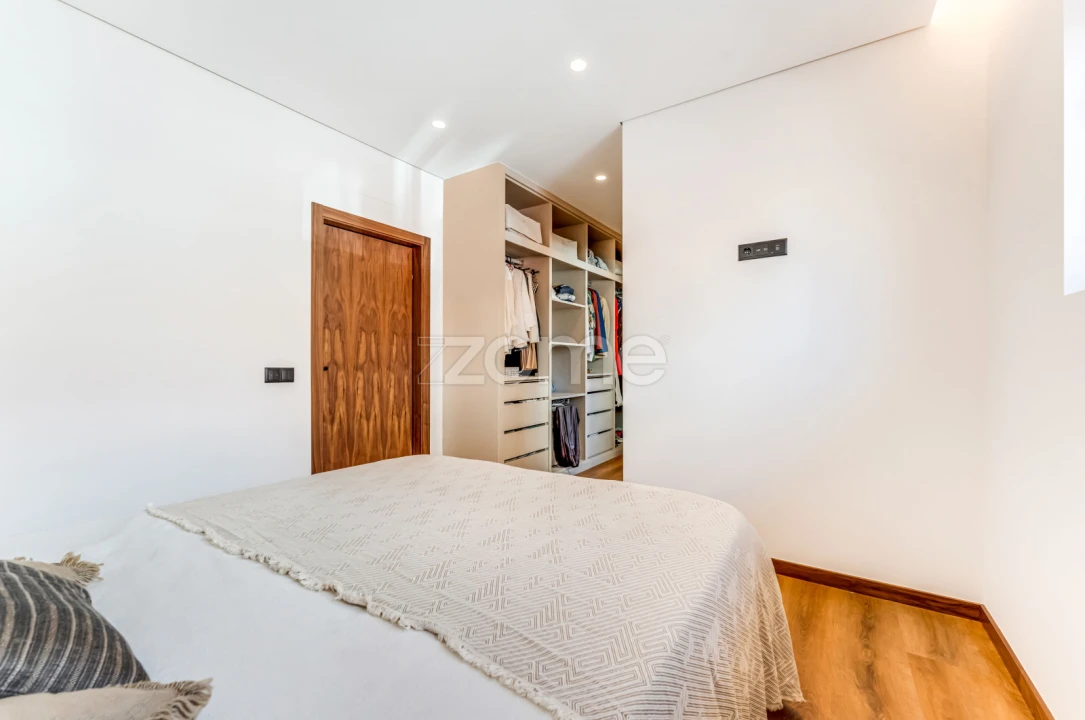 Apartamento T3 para Venda em Espinho Foto 19