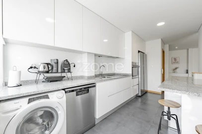 Apartamento T3 para Venda em Amares e Figueiredo