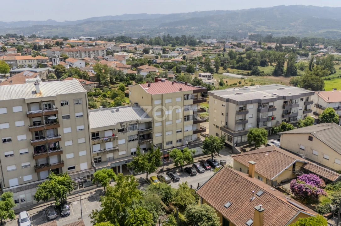 Apartamento T3 para Venda em Amares e Figueiredo Foto 5