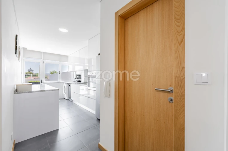 Apartamento T3 para Venda em Amares e Figueiredo Foto 7