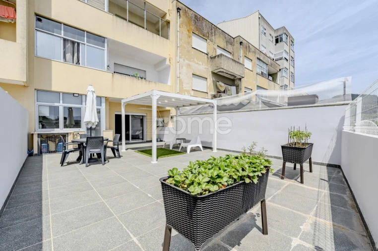 Apartamento T3 para Venda em Amares e Figueiredo Foto 17
