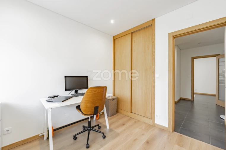Apartamento T3 para Venda em Amares e Figueiredo Foto 25