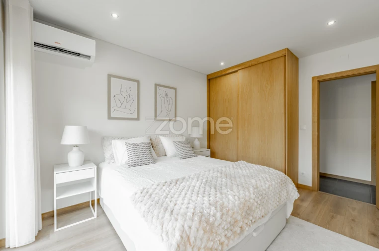 Apartamento T3 para Venda em Amares e Figueiredo Foto 29