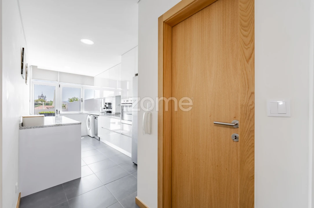 Apartamento T3 para Venda em Amares e Figueiredo Foto 7