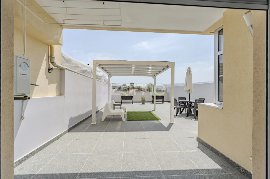 Apartamento T3 para Venda em Amares e Figueiredo Foto 14