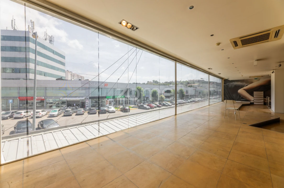 Terreno Comércio / Armazém para Venda em Ferreiros e Gondizalves Foto 16