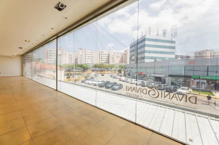 Terreno Comércio / Armazém para Venda em Ferreiros e Gondizalves Foto 28