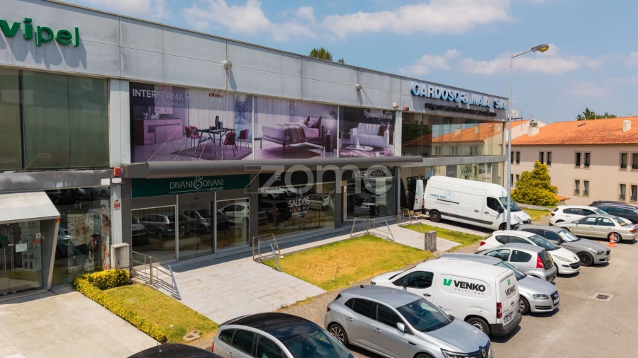 Terreno Comércio / Armazém para Venda em Ferreiros e Gondizalves