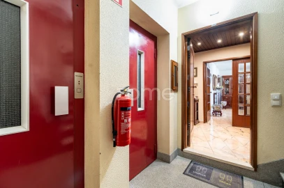 Apartamento T4 para Venda em Bonfim