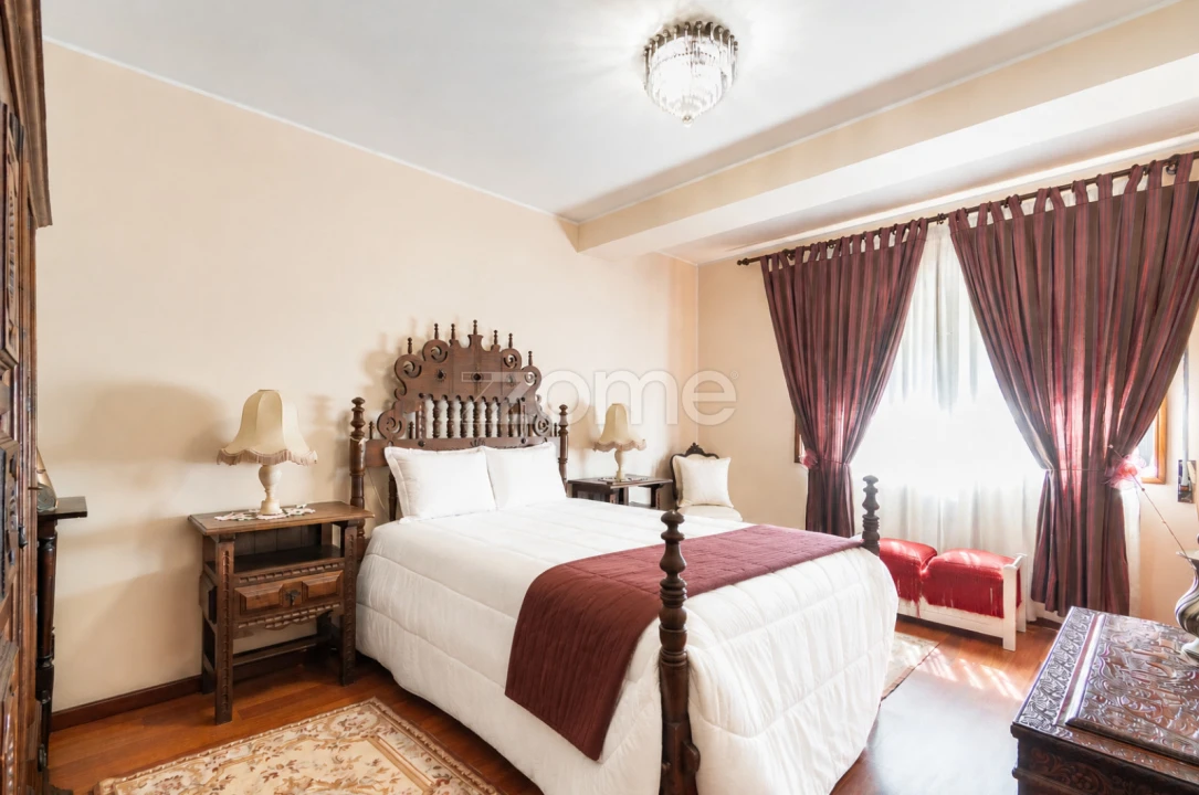 Apartamento T4 para Venda em Bonfim Foto 1