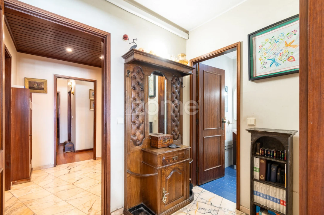 Apartamento T4 para Venda em Bonfim Foto 28