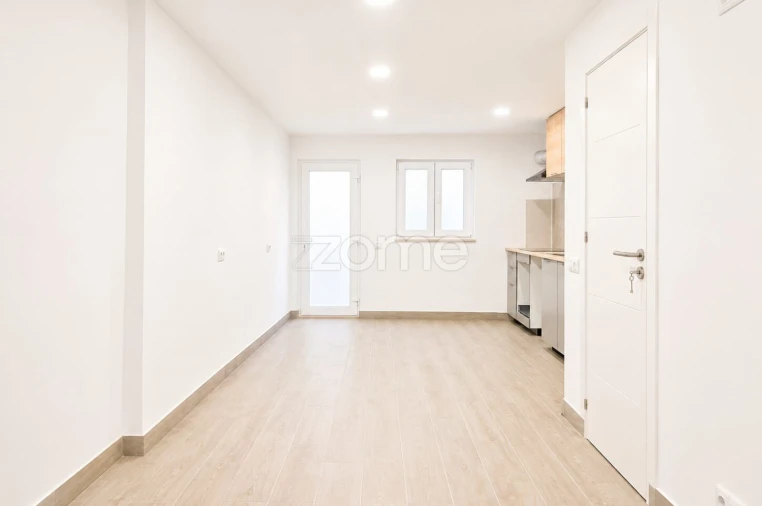 Moradia T2 para Venda em Abrigada e Cabanas de Torres Foto 2