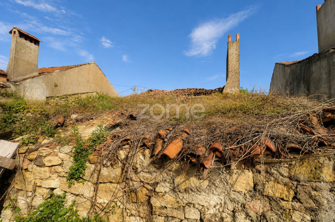 Moradia T2 para Venda em Casais e Alviobeira Foto 15