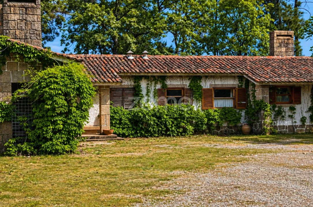 Quinta T10 para Venda em Alcaide Foto 1