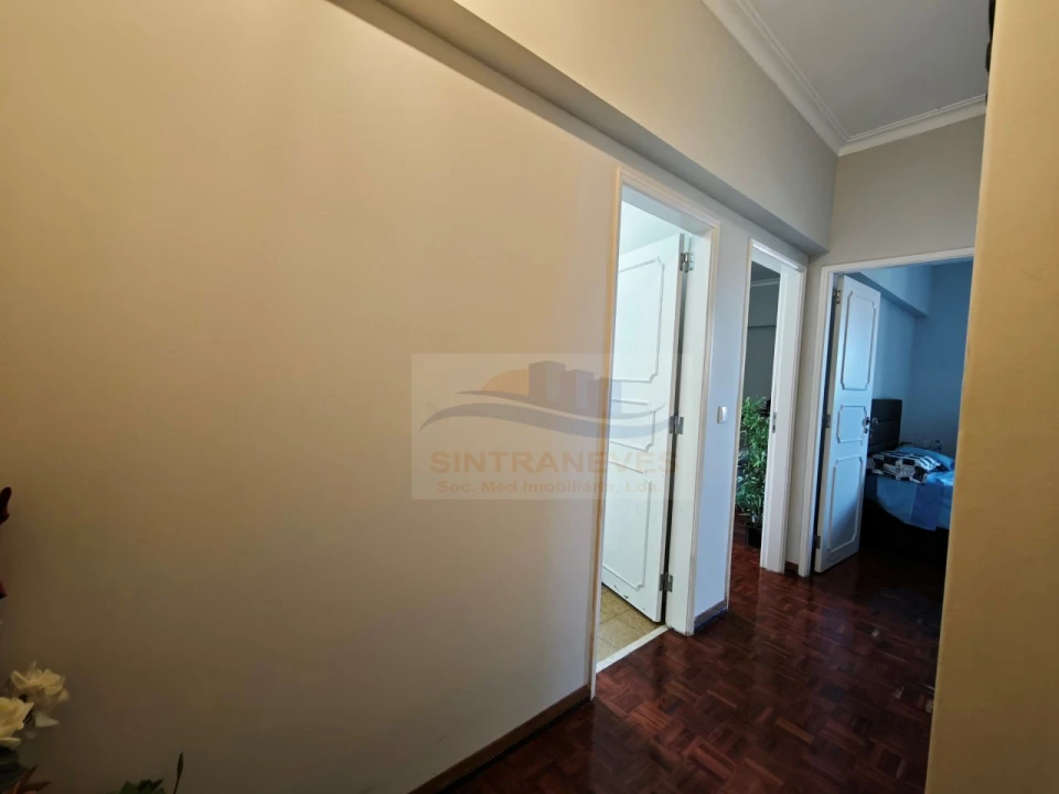 Apartamento T1 para Venda em Águas Livres Foto 13