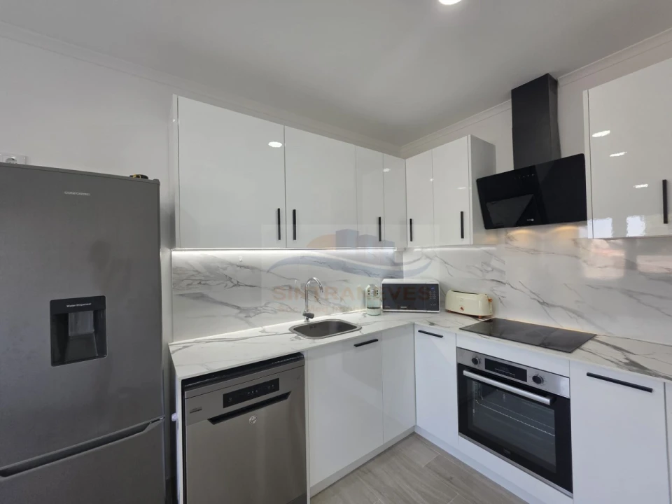 Apartamento T3 para Venda em Águas Livres Foto 4