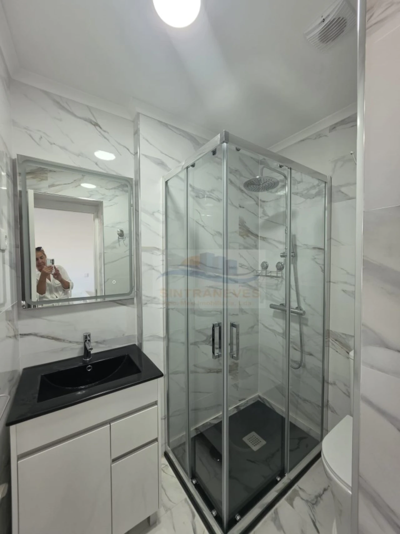 Apartamento T3 para Venda em Águas Livres Foto 5