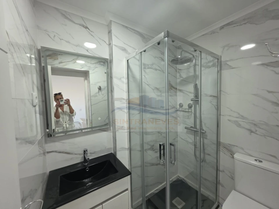 Apartamento T3 para Venda em Águas Livres Foto 8