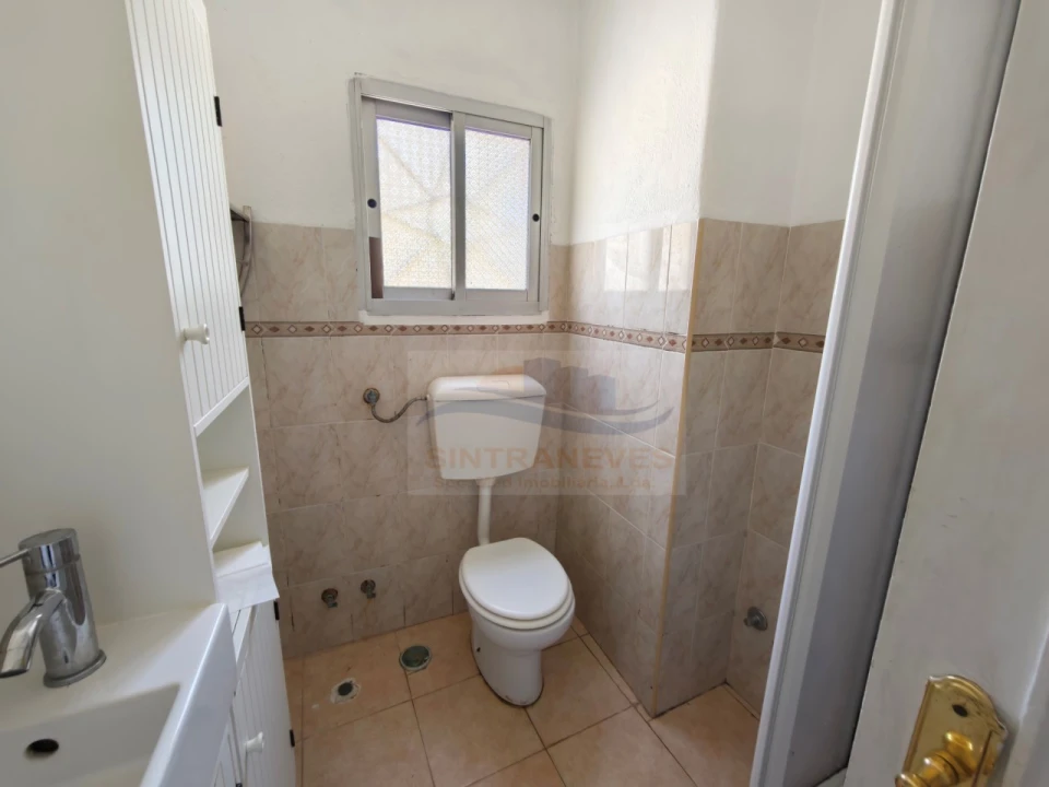 Apartamento T1 para Venda em Benfica Foto 7