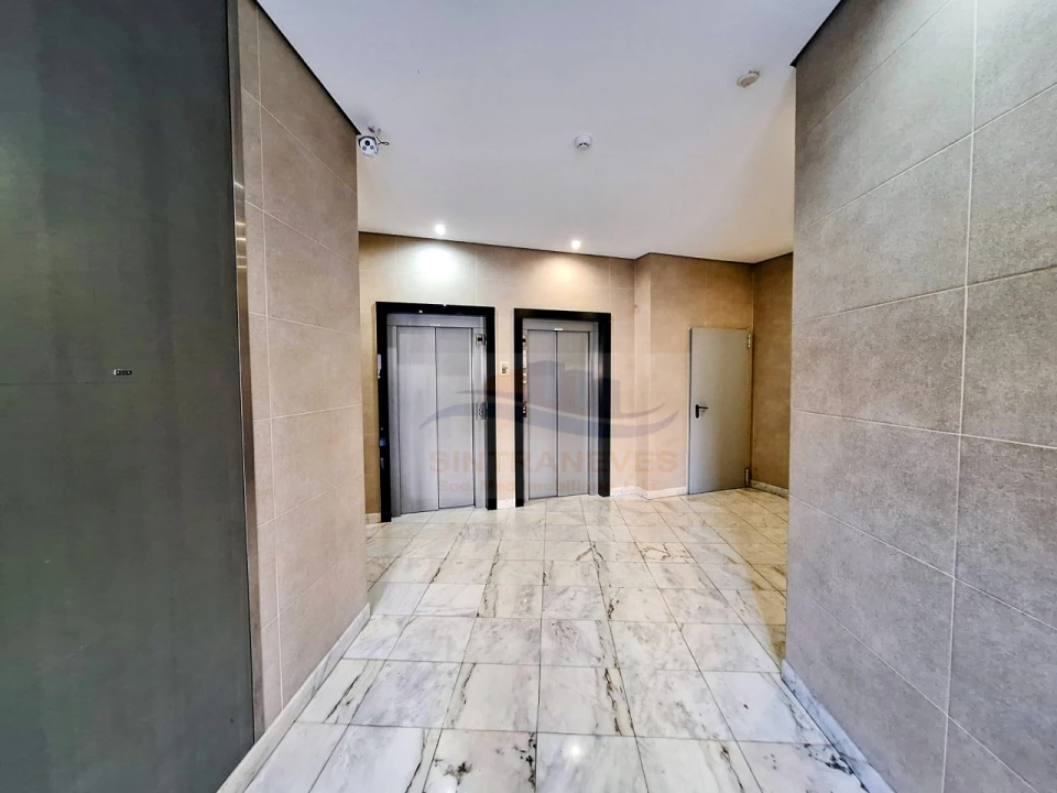 Apartamento T2 para Venda em Venteira Foto 26