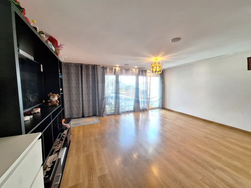 Apartamento T2 para Venda em Venteira Foto 9